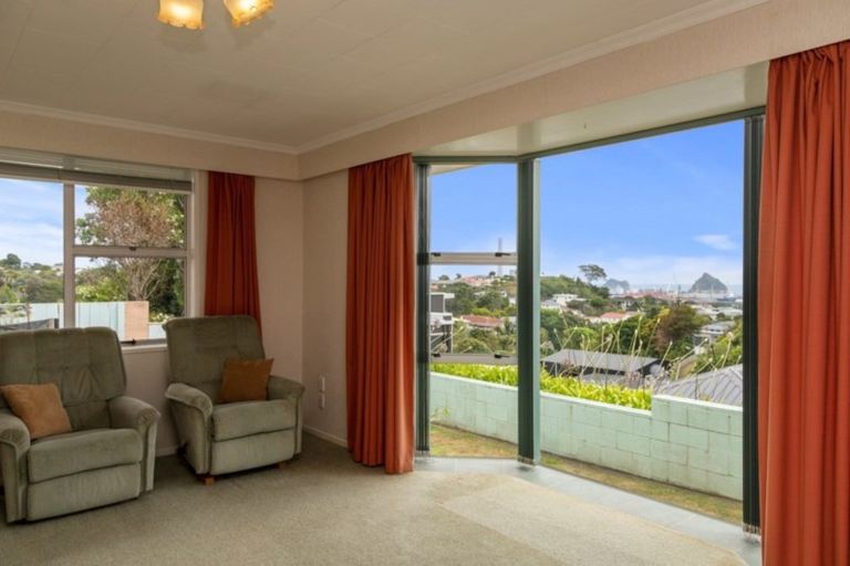 Photo of property in 10 Carver Place, Lynmouth, New Plymouth, 4310