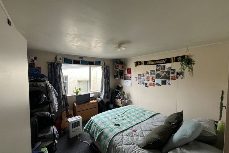 Photo of property in 215 Leith Street, North Dunedin, Dunedin, 9016