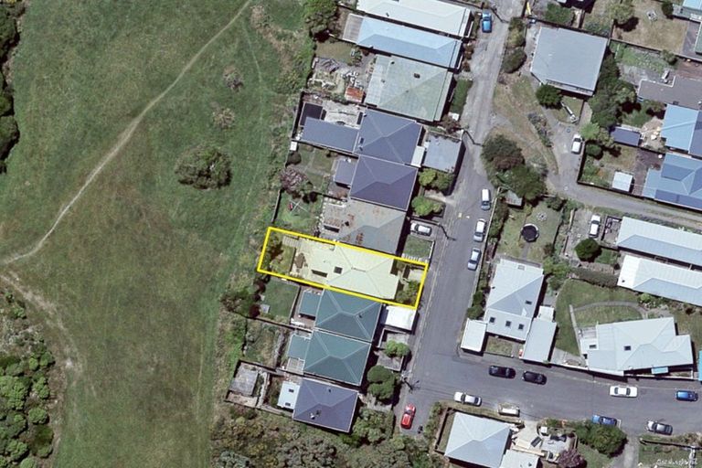 Photo of property in 9 Torquay Terrace, Newtown, Wellington, 6021