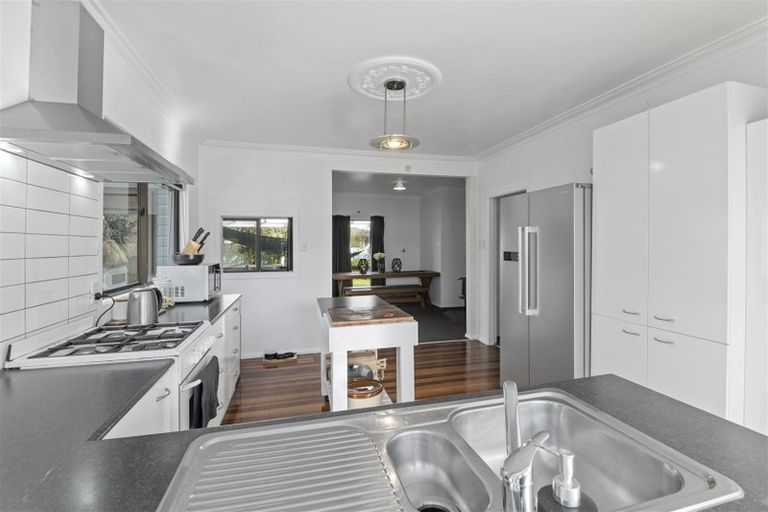 Photo of property in 13a Kawiu Road, Levin, 5510