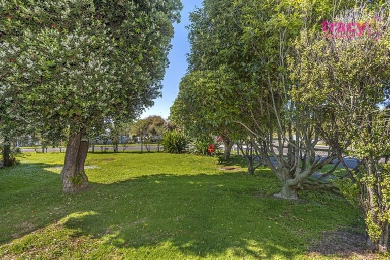 Photo of property in 14 Tyndall Road, Outer Kaiti, Gisborne, 4010