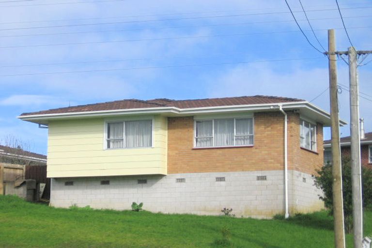 Photo of property in 313 Triangle Road, Massey, Auckland, 0614