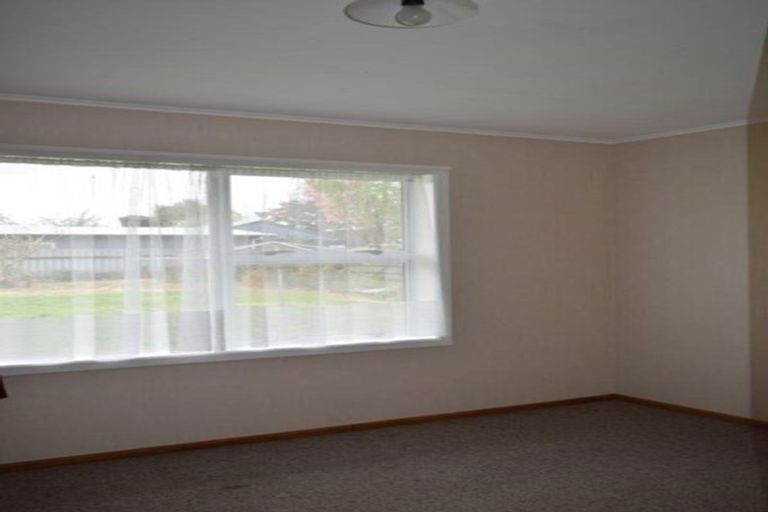 Photo of property in 11 Nevada Road, Silverdale, Hamilton, 3216