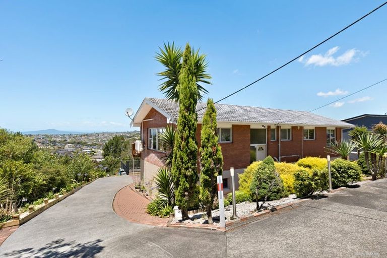 Photo of property in 89 Lonely Track Road, Fairview Heights, Auckland, 0632