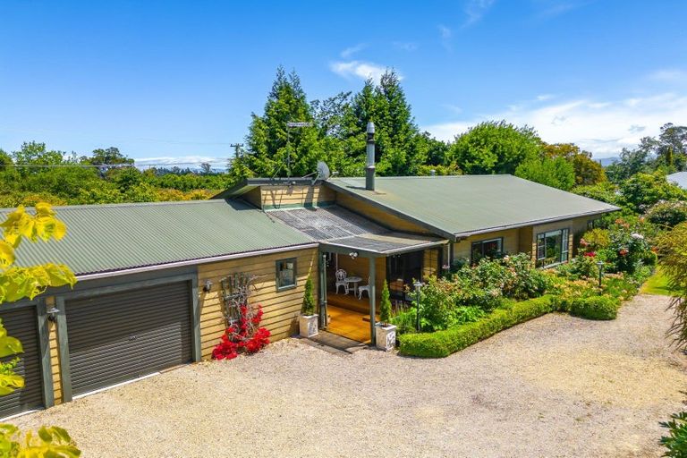 Photo of property in 37 Regent Street, Martinborough, 5711