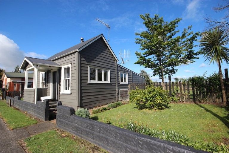 Photo of property in 218 Great South Road, Huntly, 3700