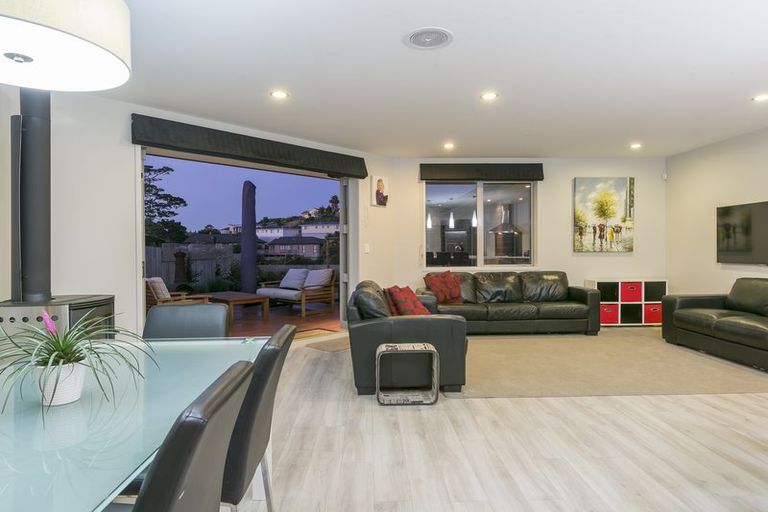 Photo of property in 146 Oteki Park Drive, Welcome Bay, Tauranga, 3112