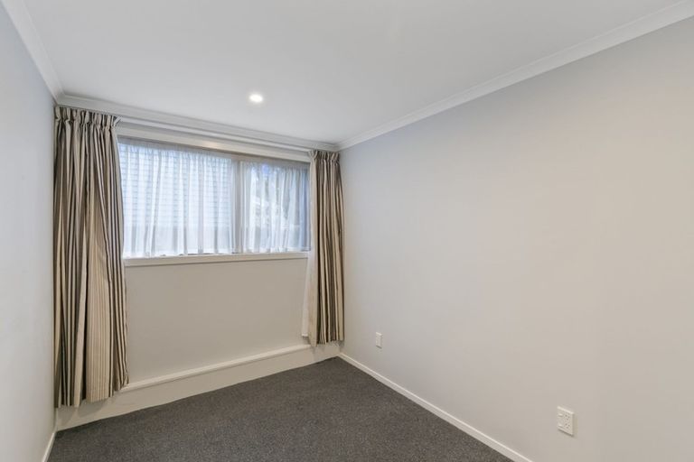 Photo of property in 38 Silverstream Road, Crofton Downs, Wellington, 6035