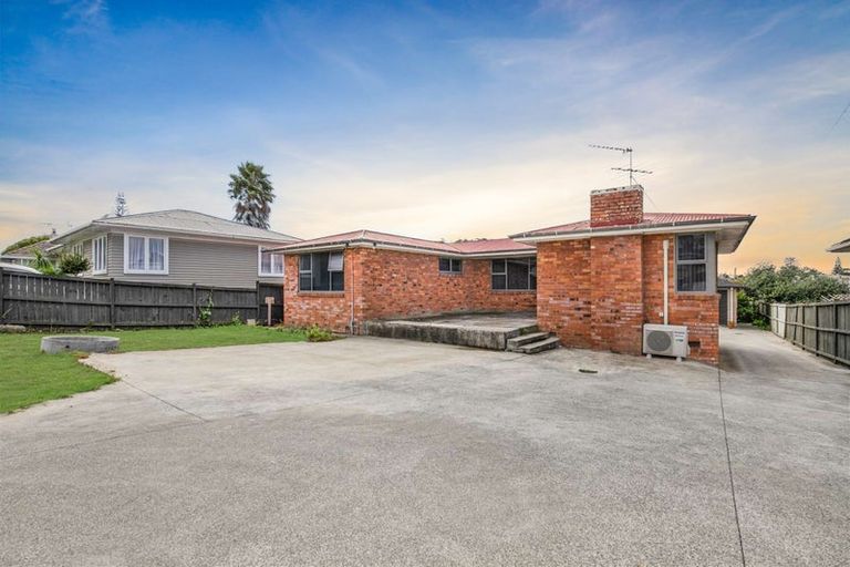 Photo of property in 8 Thompson Terrace, Manurewa, Auckland, 2102