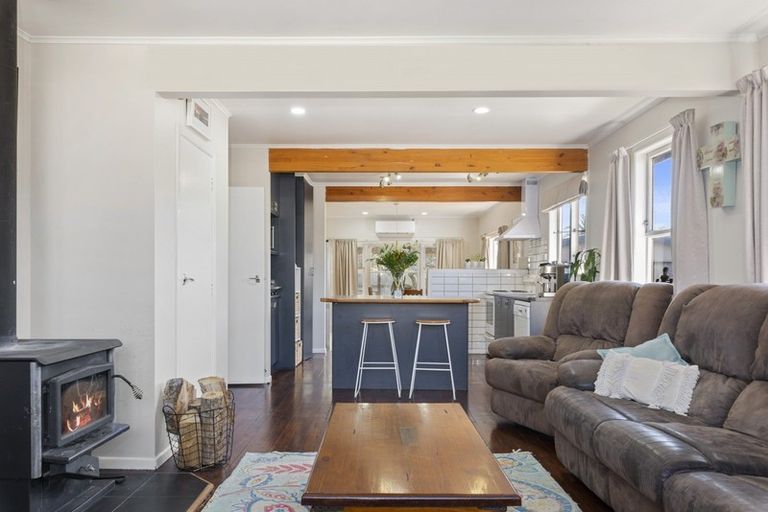 Photo of property in 22 Darroch Street, Fairy Springs, Rotorua, 3015