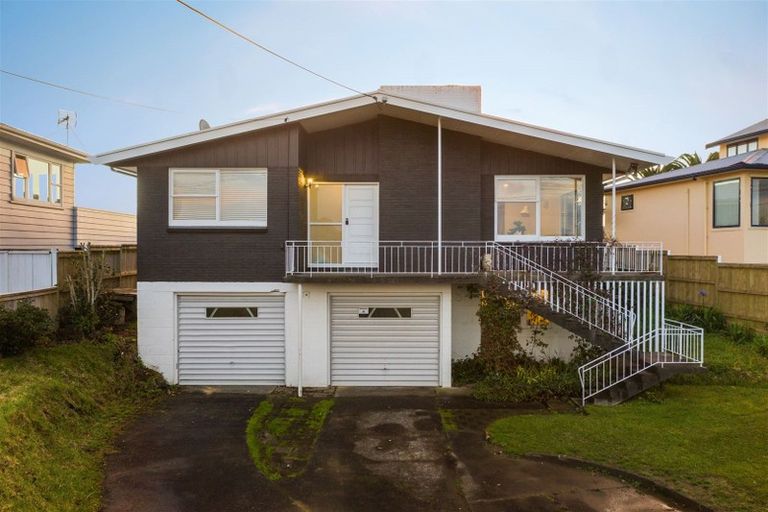 Photo of property in 78 Sylvan Avenue, Northcote, Auckland, 0627