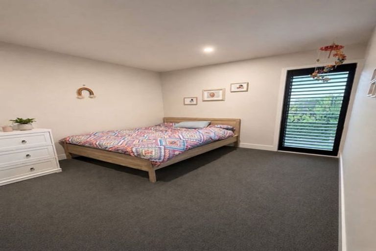 Photo of property in 6 Kokako Lane, Jacks Point, Queenstown, 9371