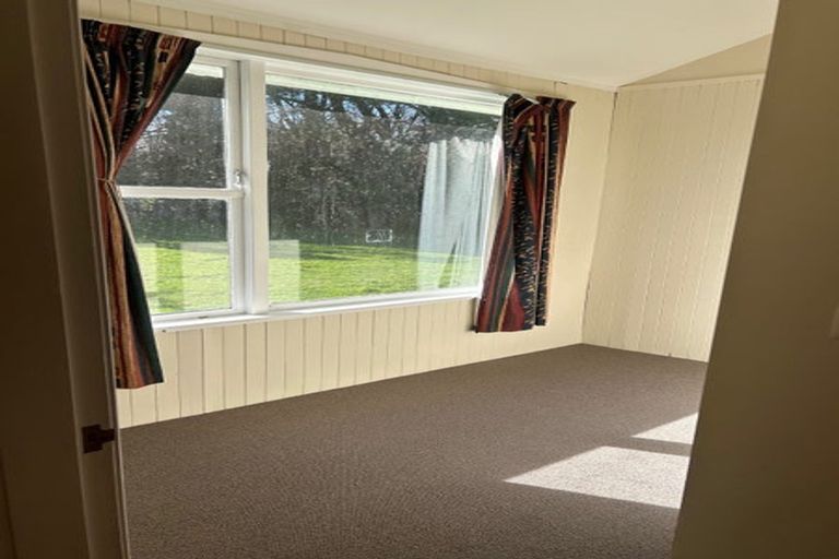 Photo of property in 417c Grays Road, Pauatahanui, Porirua, 5381