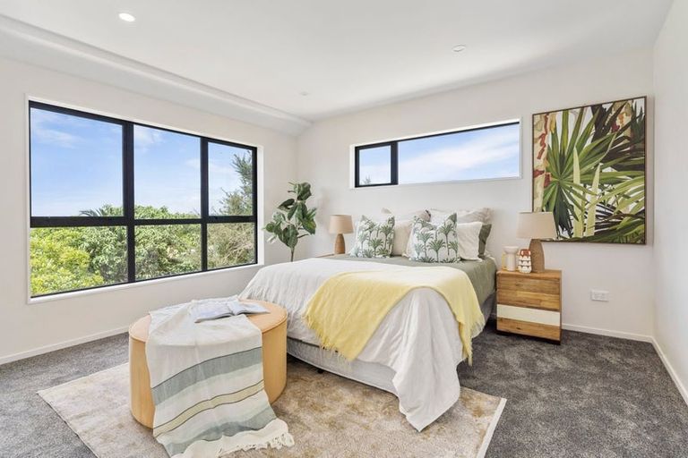 Photo of property in 3/156 Coxhead Road, Wattle Downs, Auckland, 2103