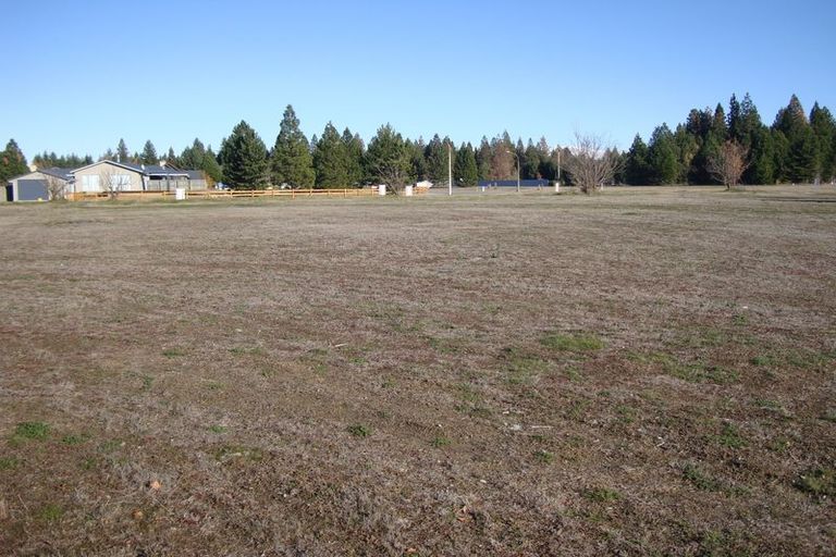 Photo of property in 19 Irishman Drive, Twizel, 7901