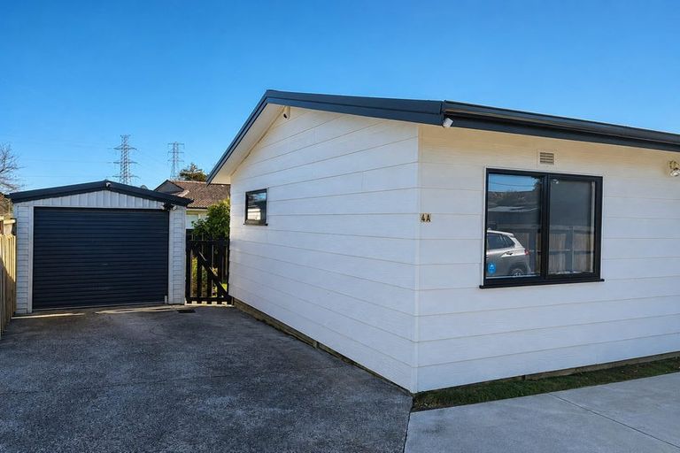 Photo of property in 1/4 Paul Place, Pakuranga, Auckland, 2010