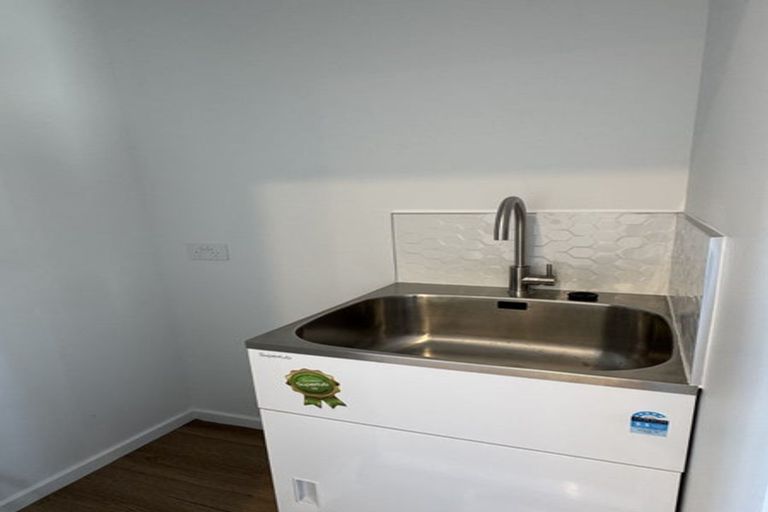 Photo of property in 8 Valiant Street, Wigram, Christchurch, 8042