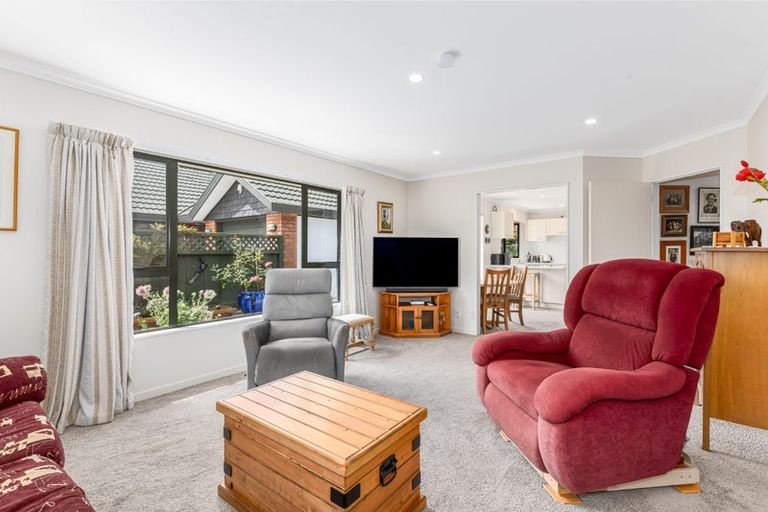 Photo of property in 2/45 Brunswick Street, Hutt Central, Lower Hutt, 5010