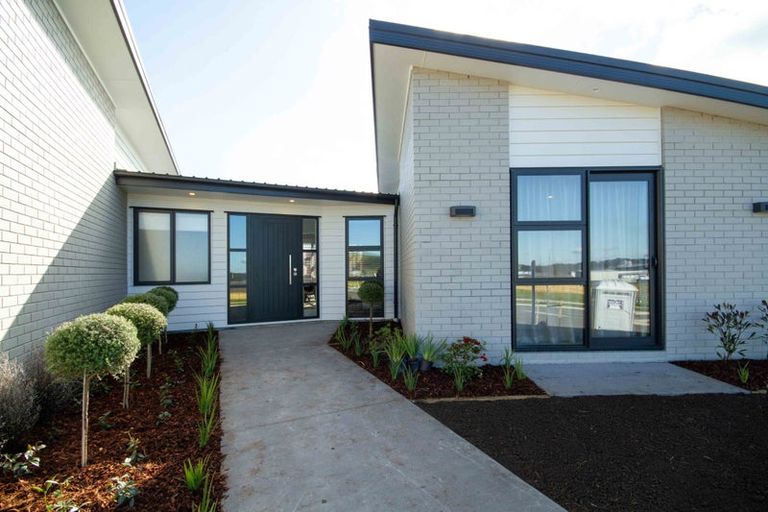 Photo of property in 22 Hitchen Road, Pokeno, 2402