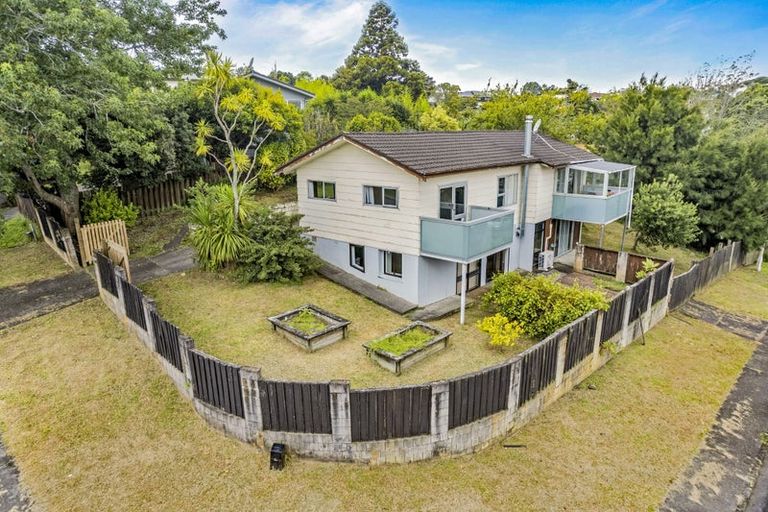 Photo of property in 22 Redwood Drive, Massey, Auckland, 0614