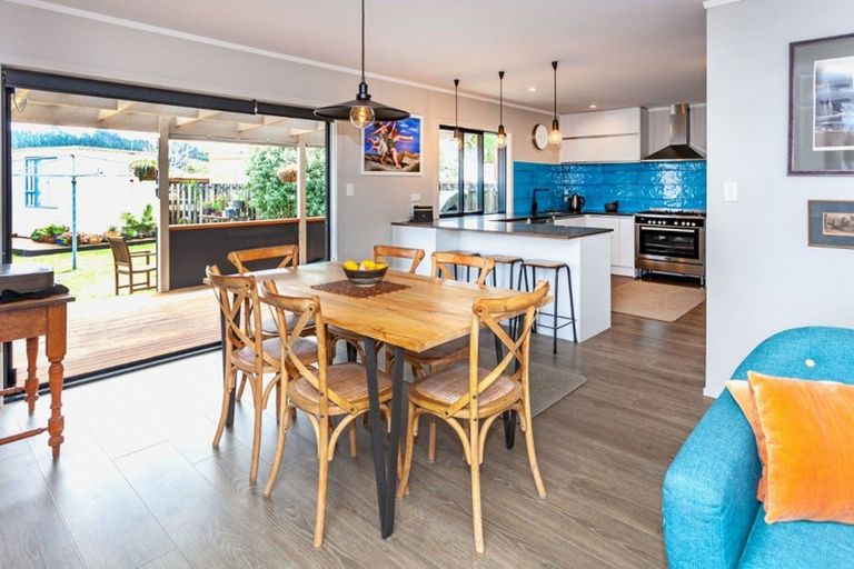 Photo of property in 219 Chartwell Avenue, Whangamata, 3620