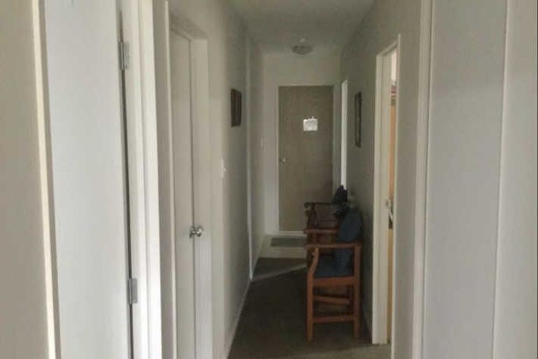 Photo of property in 44 Popokatea Drive, Takanini, 2112