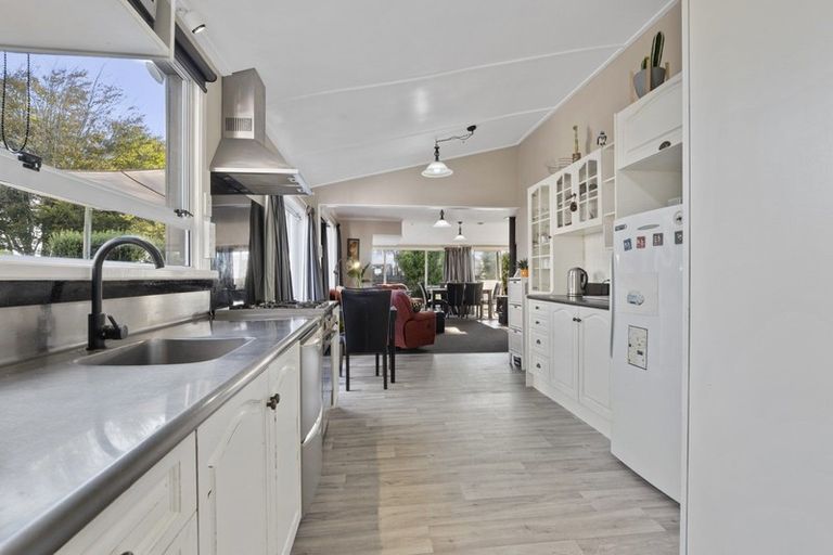 Photo of property in 453 Broadway, Stratford, 4332