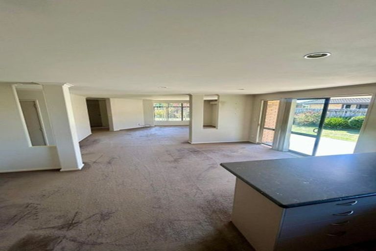 Photo of property in 30 Atlantic Close, Papamoa Beach, Papamoa, 3118