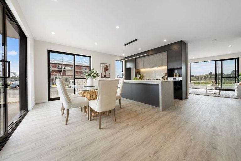 Photo of property in 39 Goldwater Drive, Silverdale, 0932