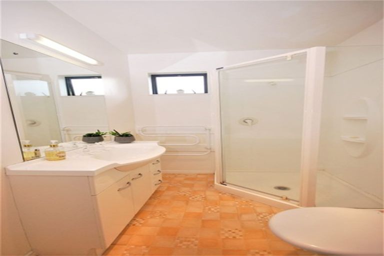 Photo of property in 1/22 Korimako Road, Waipahihi, Taupo, 3330