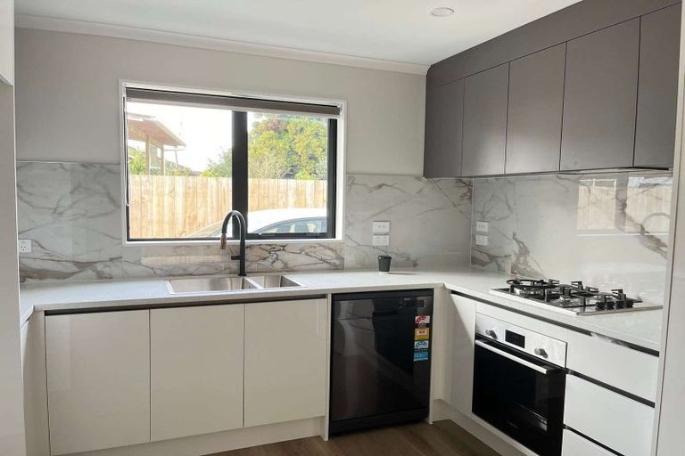 Photo of property in 9b Bernard Street, Papatoetoe, Auckland, 2025