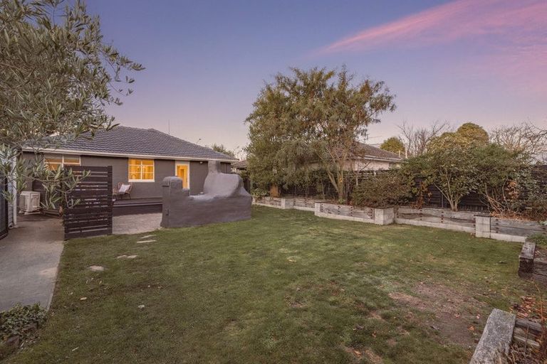 Photo of property in 281 Cranford Street, St Albans, Christchurch, 8052