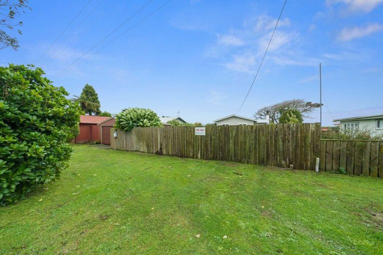 Photo of property in 13 Anga Street, Tangimoana, 4822