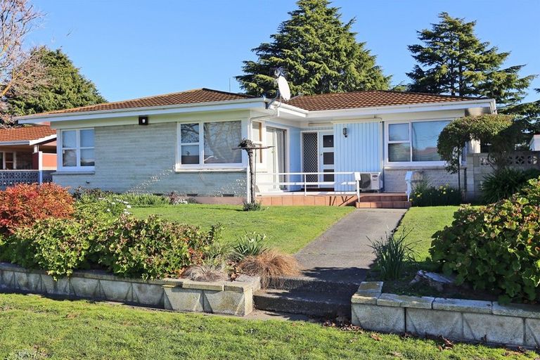 Photo of property in 81 Flaxmere Avenue, Flaxmere, Hastings, 4120