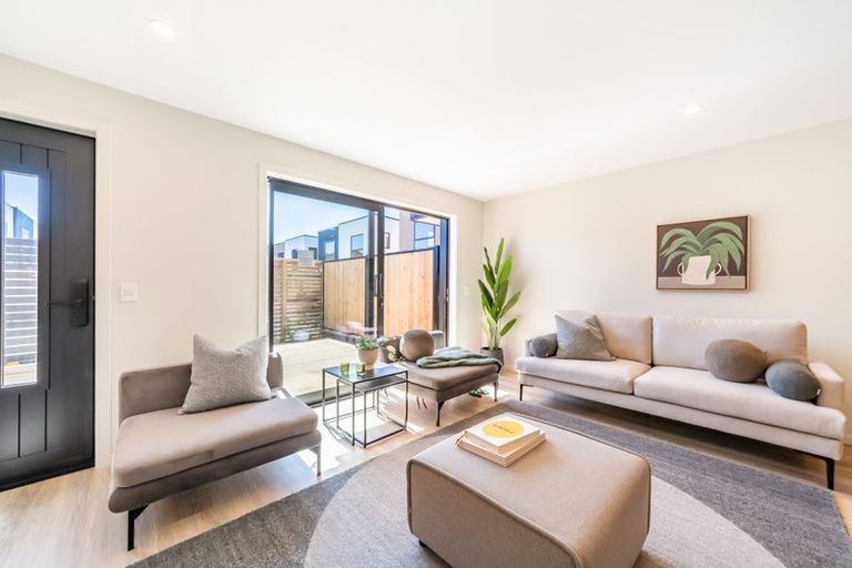 Photo of property in 11/342 Waiwhetu Road, Fairfield, Lower Hutt, 5011