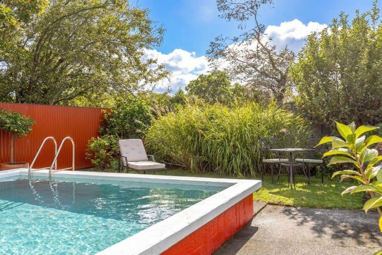 Photo of property in 85 Brandon Street, Featherston, 5710