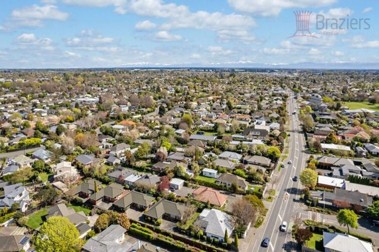 Photo of property in 193 Wairakei Road, Bryndwr, Christchurch, 8053