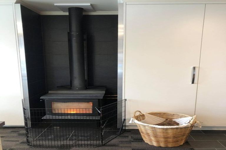 Photo of property in 64 South Street, Blenheim, 7201