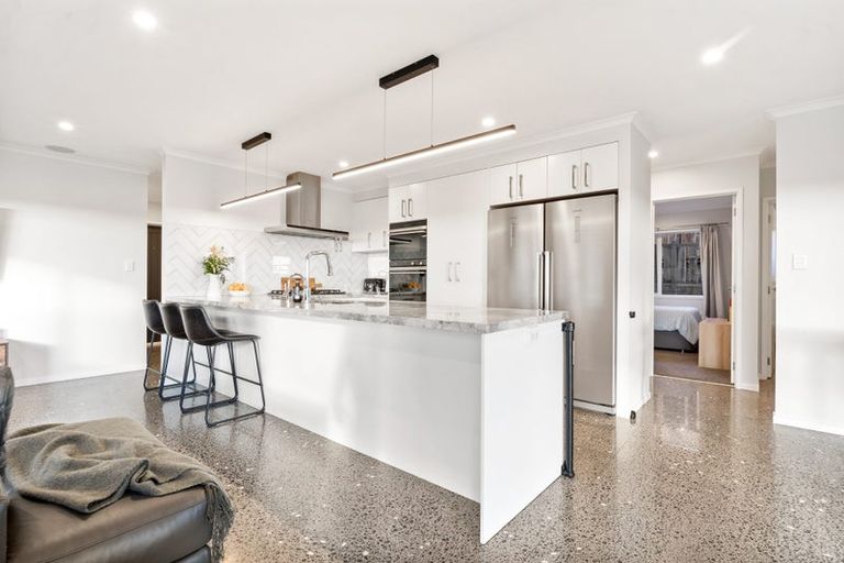 Photo of property in 112 Hibiscus Coast Highway, Red Beach, 0932