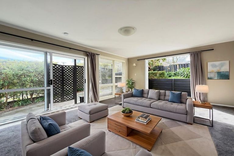 Photo of property in 1/29 Parkvale Road, Karori, Wellington, 6012