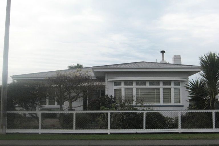 Photo of property in 1100 Saint Aubyn Street East, Parkvale, Hastings, 4122