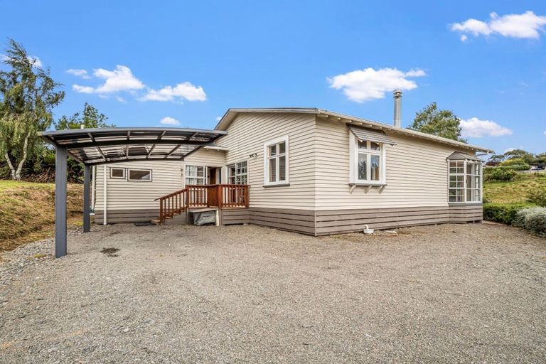 Photo of property in 16 Mount Biggs Road, Halcombe, Feilding, 4779