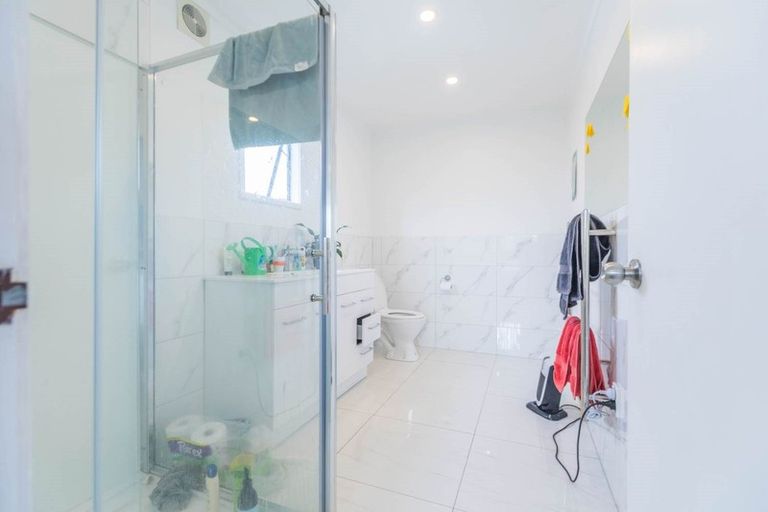 Photo of property in 43 Chequers Avenue, Glenfield, Auckland, 0629