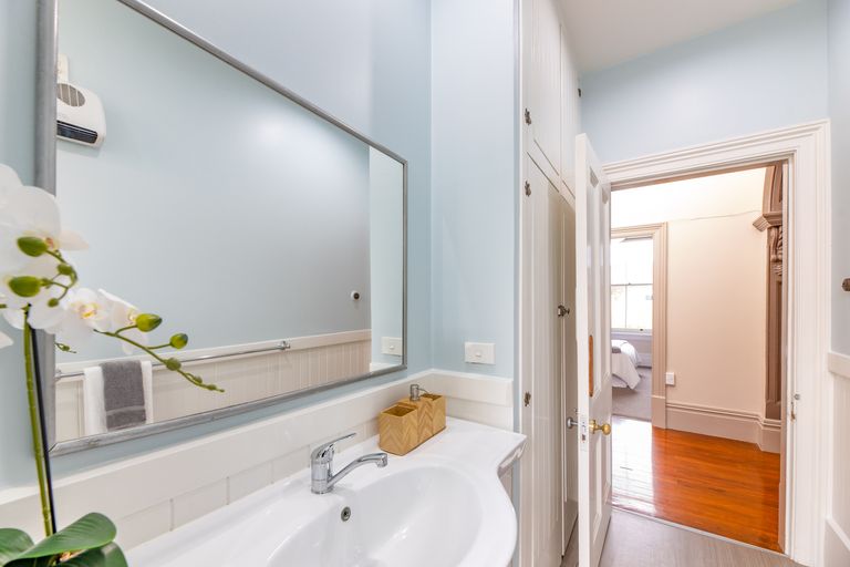 Photo of property in 2/96 Kerrs Road, Avonside, Christchurch, 8061