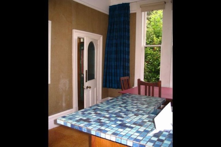 Photo of property in 90 Queen Street, North Dunedin, Dunedin, 9016