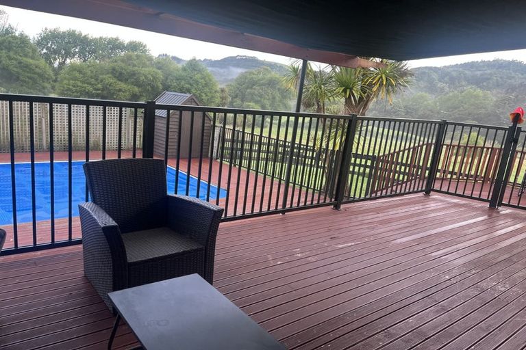 Photo of property in 375 Peak Road, Kaukapakapa, Helensville, 0875