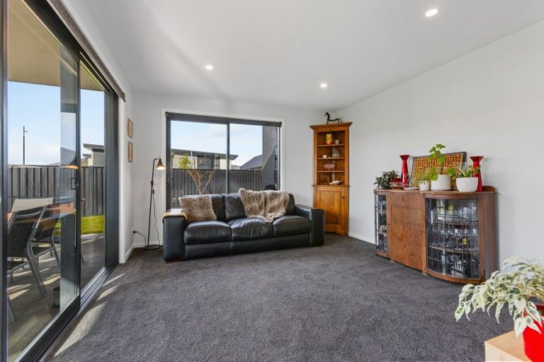 Photo of property in 1 Fraer Street, Cromwell, 9310