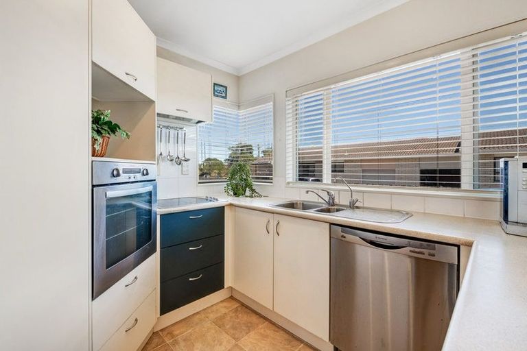 Photo of property in 33a Riverside Road, Orewa, 0931