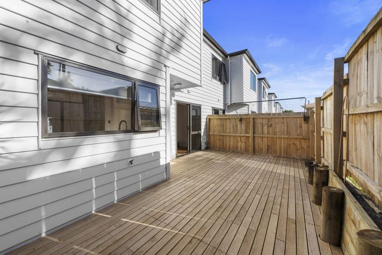 Photo of property in 7/72 Howe Street, Howick, Auckland, 2014