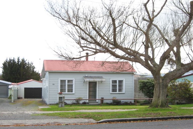 Photo of property in 59 Salcombe Street, Kaitangata, 9210